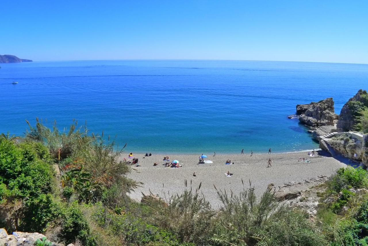 R838 Capistrano Playa 213 Lejlighed Nerja Eksteriør billede
